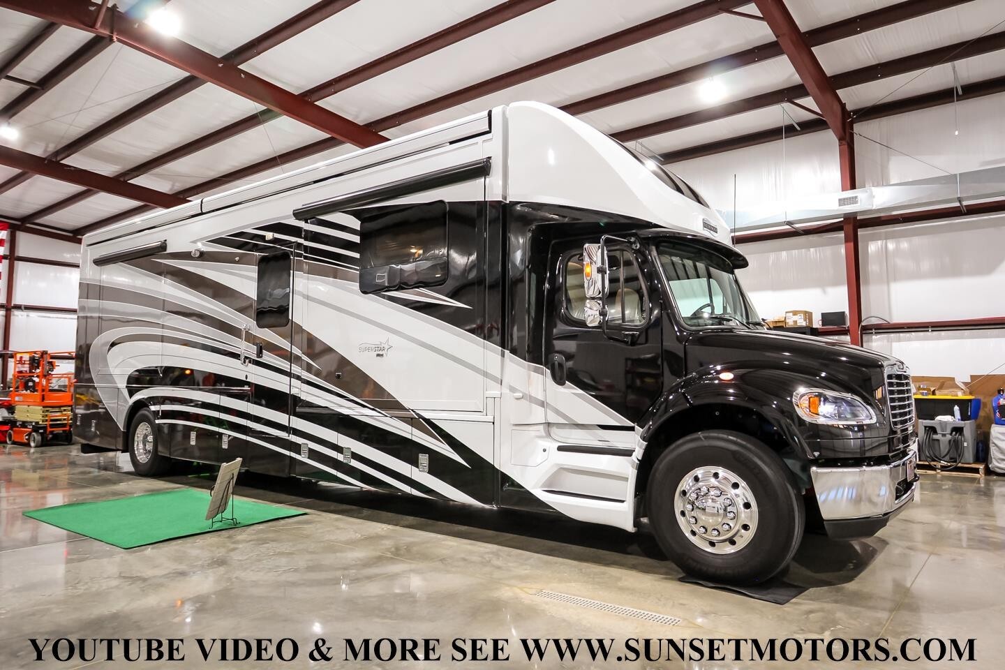 2022 NEWMAR SUPERSTAR 4061 SUPER C WARRANTY AIR CAB KING BED SEE VIDEO