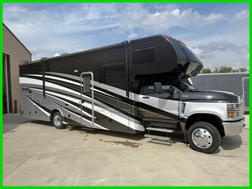 2022 NeXus RV Rebel 35R Super C RV 16,200 Miles Stock Number 593916 Slps 8