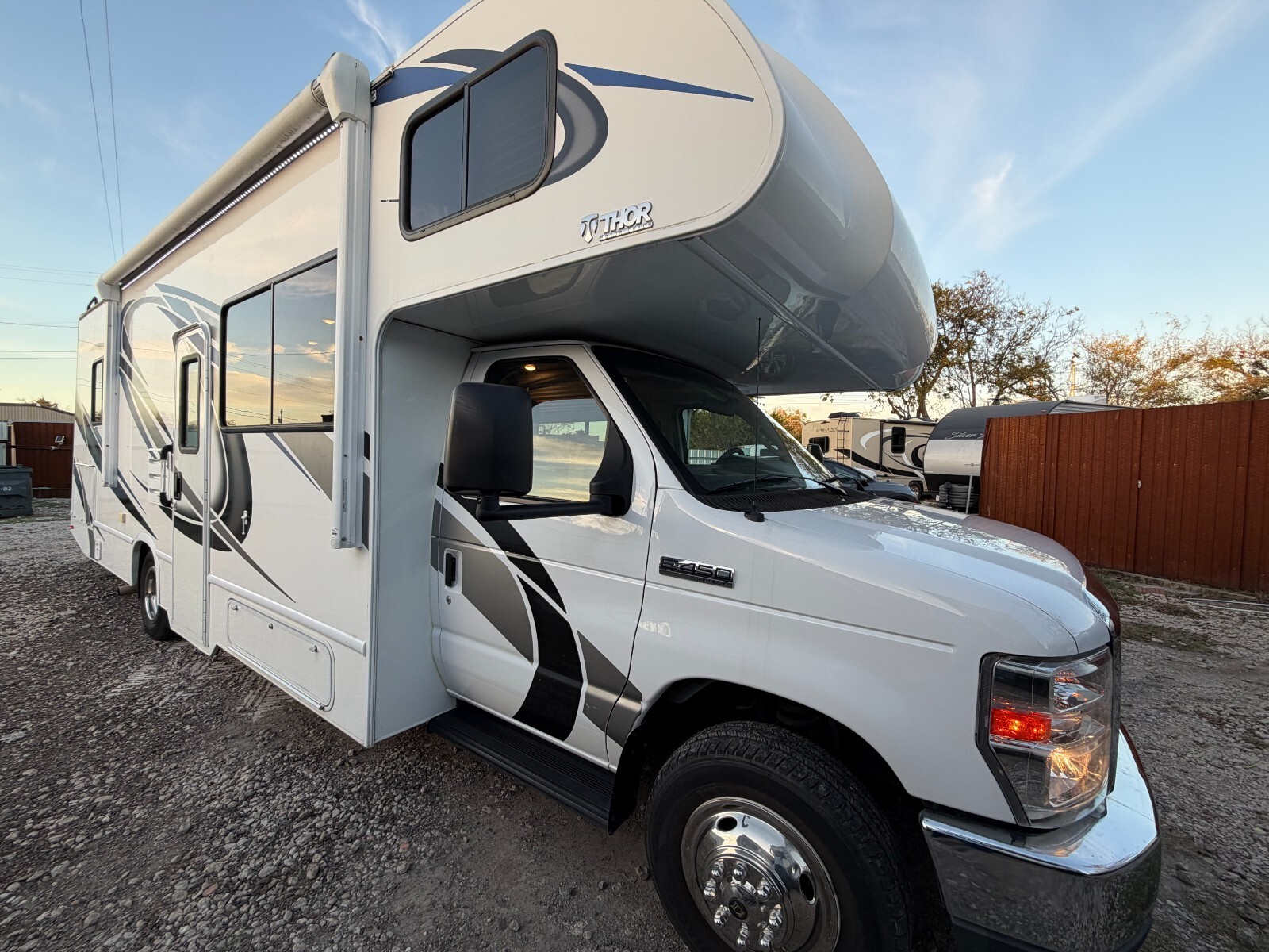 2022 Thor Four Winds 28A