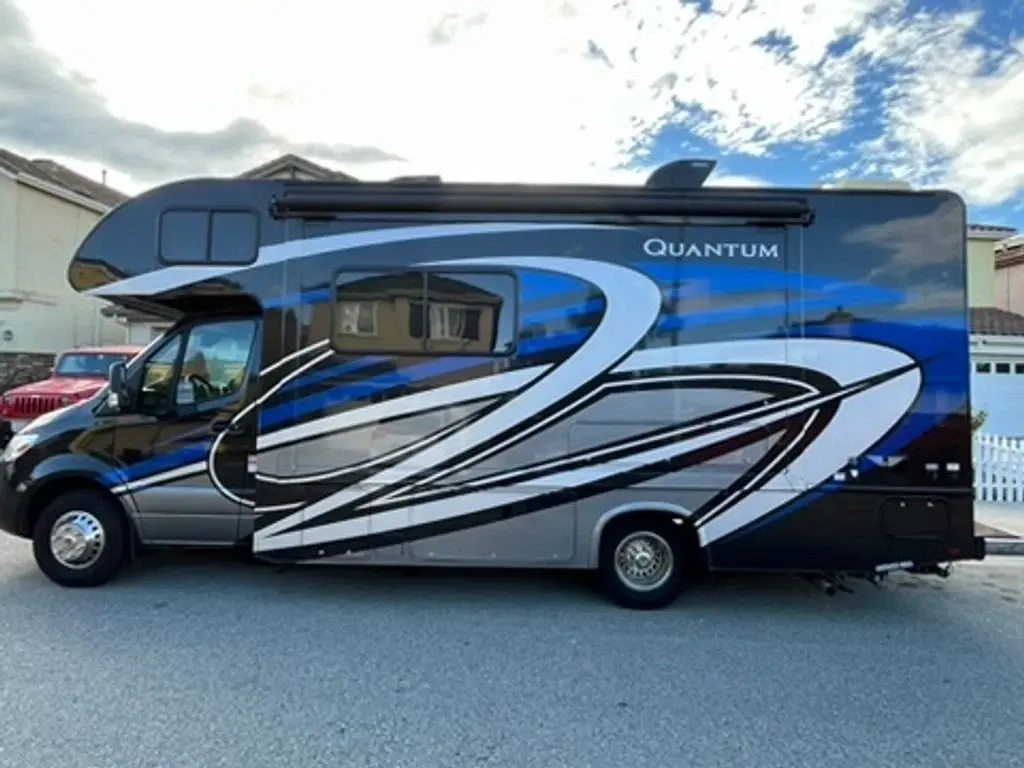 2022 Thor Motor Coach Quantum Sprinter MB24 25' Class C Motorhome 185103
