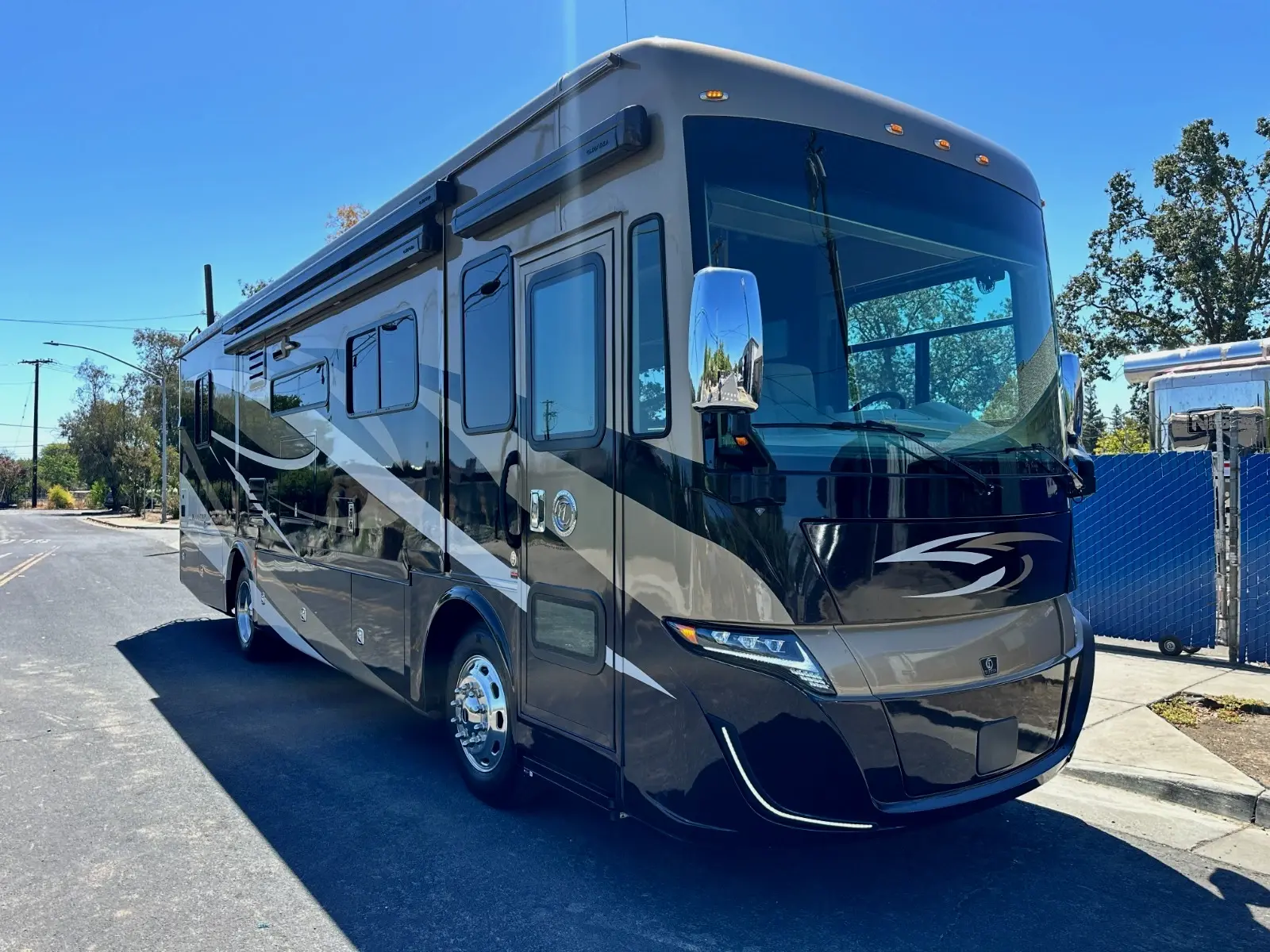 2022 TIFFN ALLEGRO RED 340 33AL CLASS A COACH DIESEL PUSHER MOTORHOME
