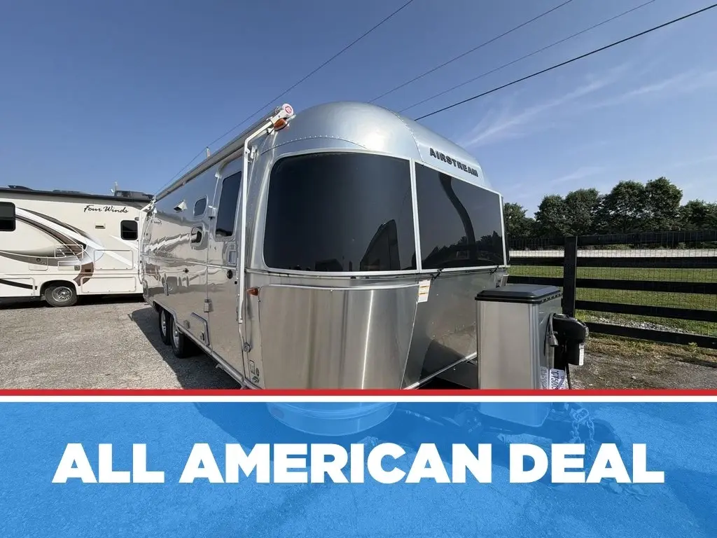 2023 Airstream Flying Cloud 25RBT