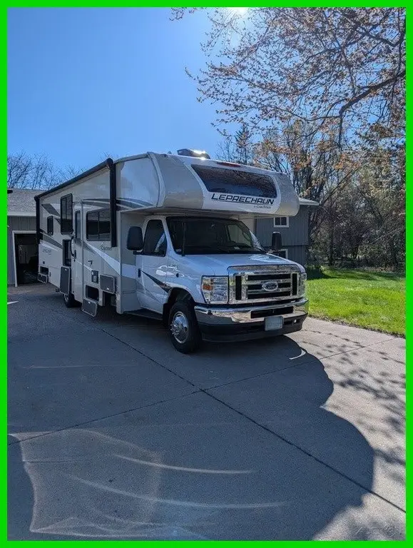 2023 Coachmen Leprechaun 298KB Class C RV 7.3L 6,670 Miles Stock #594888
