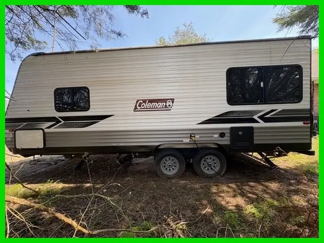 2023 Dutchmen Coleman Lantern LT 202RD Travel Trailer 25ft Sleeps 6 Stock#594123