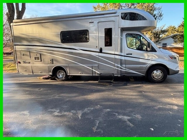 2023 Winnebago View 24D Class C Diesel 1 Slide Generator Stock #9702065