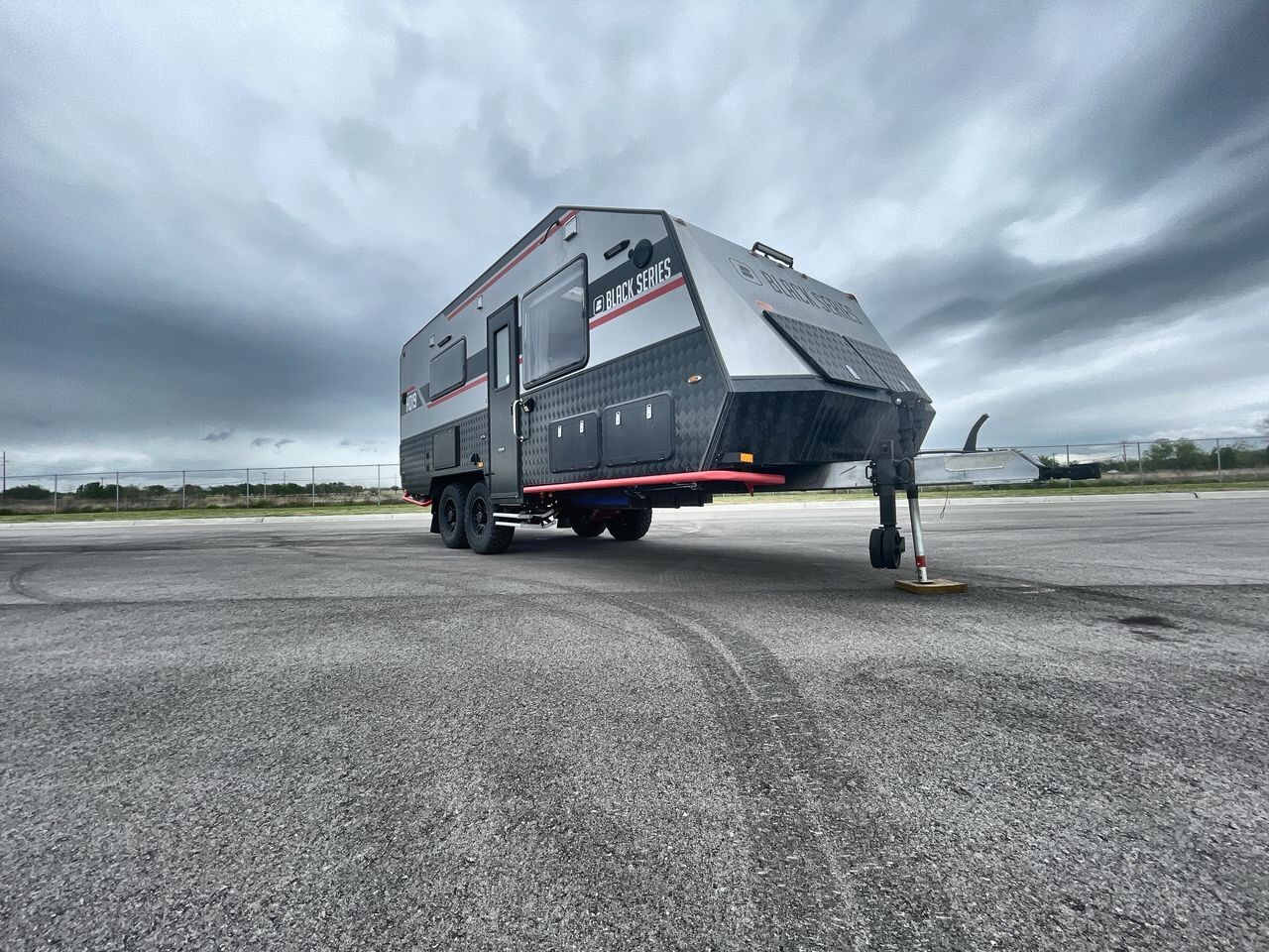 2024 Black Series Travel Trailer HQ19