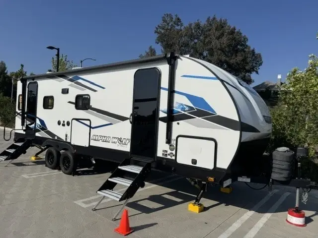 2024 Forest River Cherokee Alpha Wolf 2500RL-L Travel Trailer Only Used 2X NEW