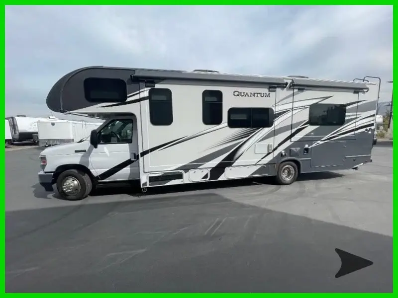 2024 Thor Motor Coach Quantum KW29 11K Miles Sleeps 6, 1 Slide Out W/D Solar