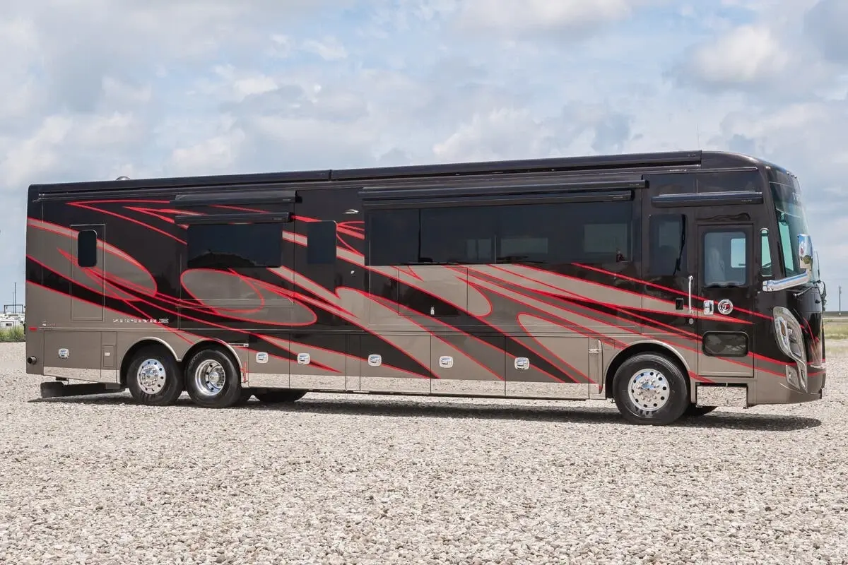 2024 Tiffin Motorhomes Zephyr 45FZ