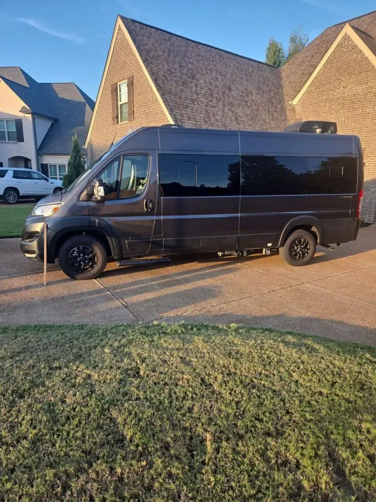2025 Airstream Rangeline 20' Class B Motorhome 186301
