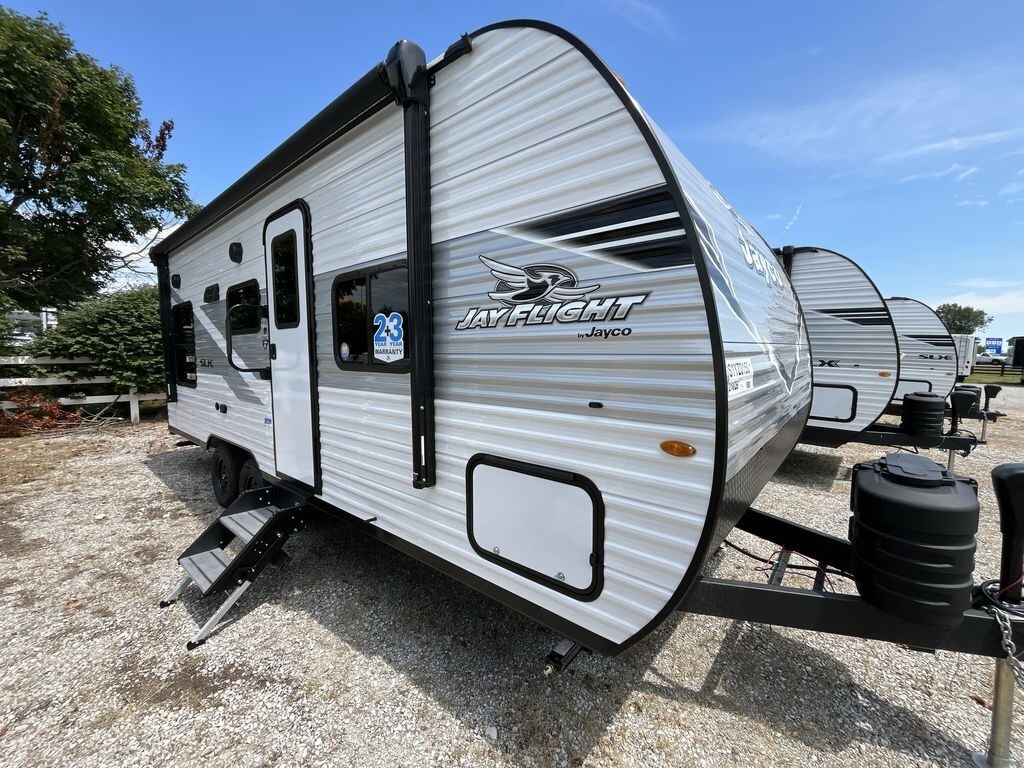 2025 Jayco JAYFLIGHT SLX 210QB