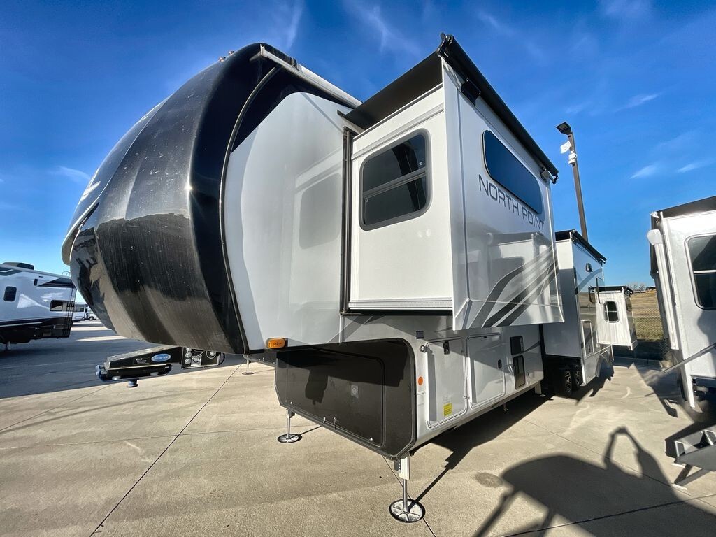 2025 Jayco North Point 390CKDS