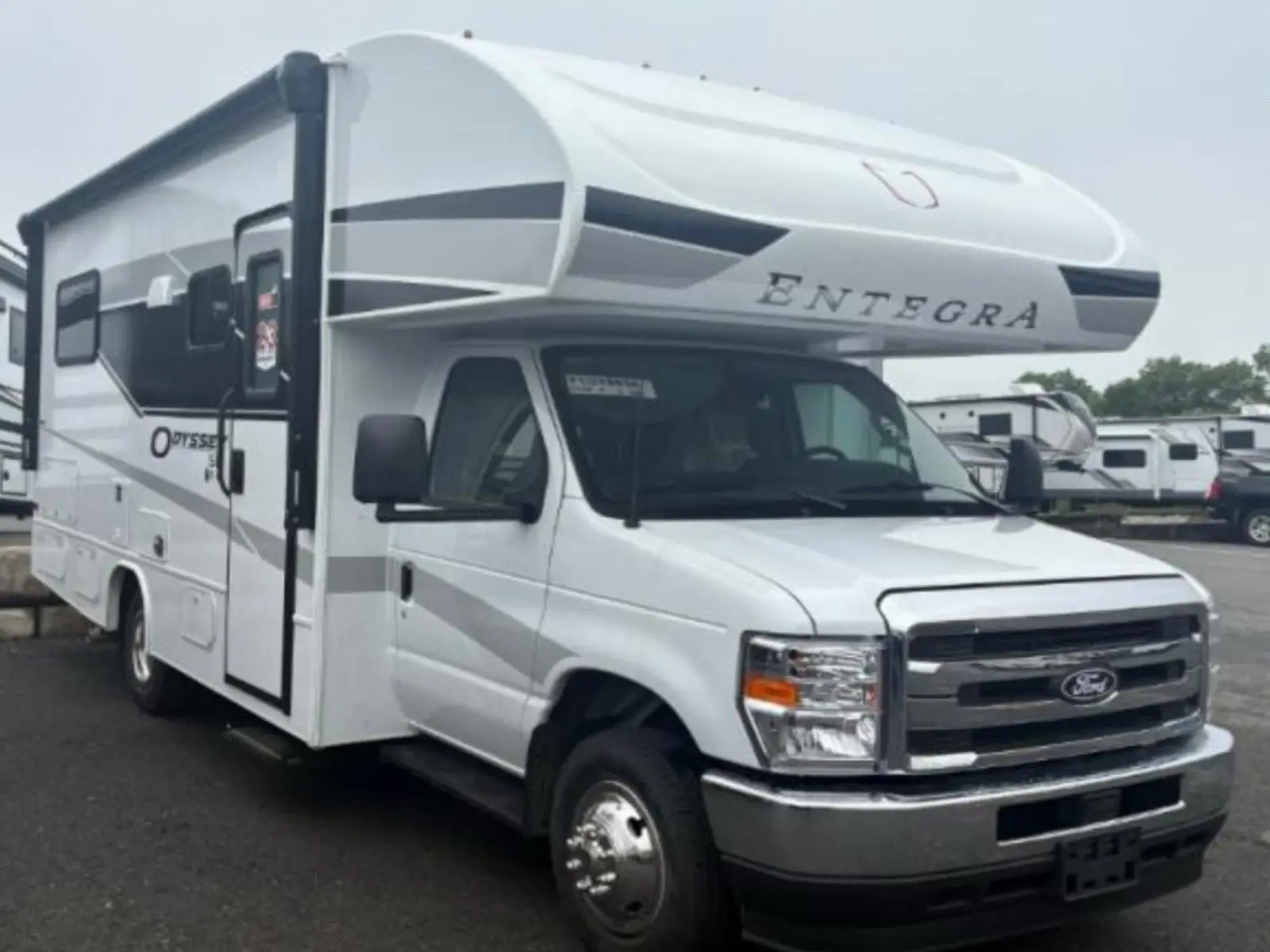2026 Entegra Odessey Se 22af Like New Only 1764 Miles And Only Used 4 Times.