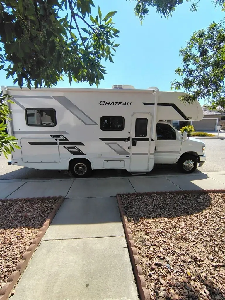 2026 Thor Motor Coach Chateau 21Z 24' Class C Motorhome 185291