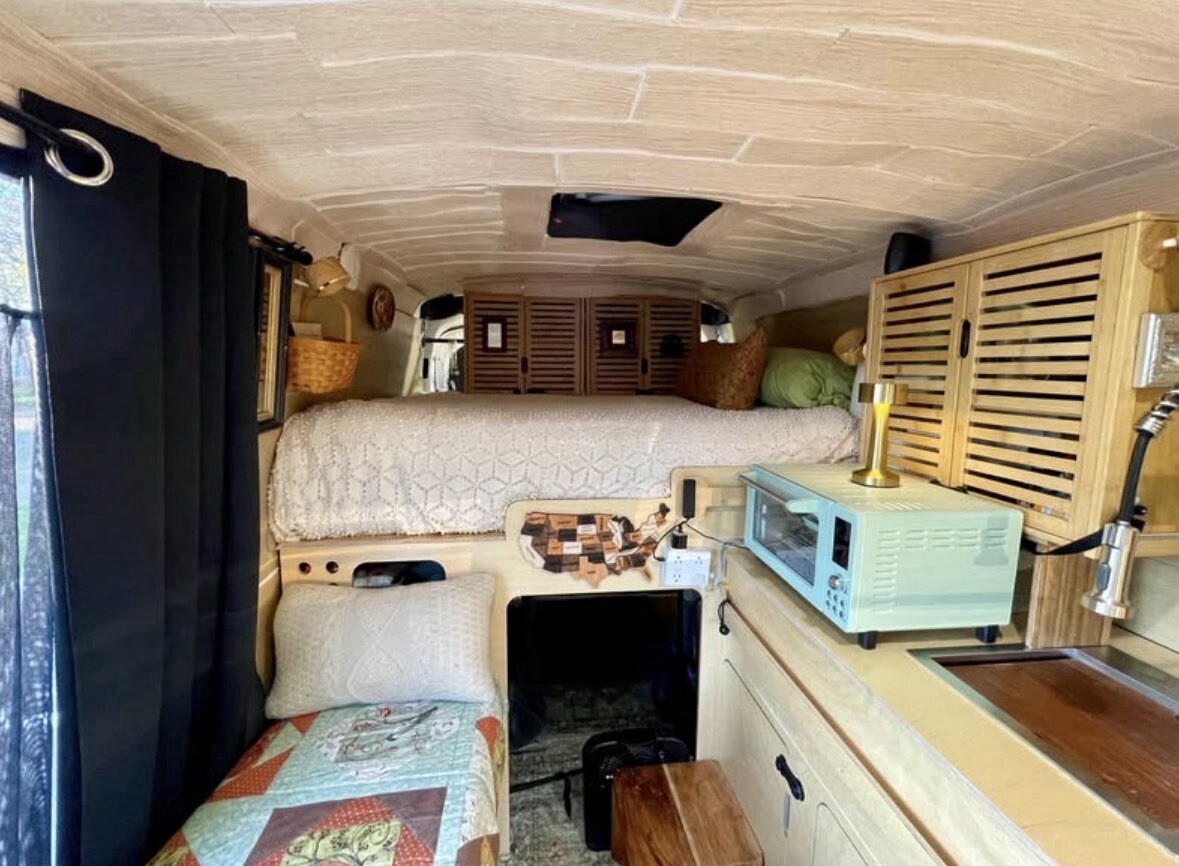 Fully Electric 2023 Ford E-Transit Campervan RV Solar, StarLink, Heat, Water