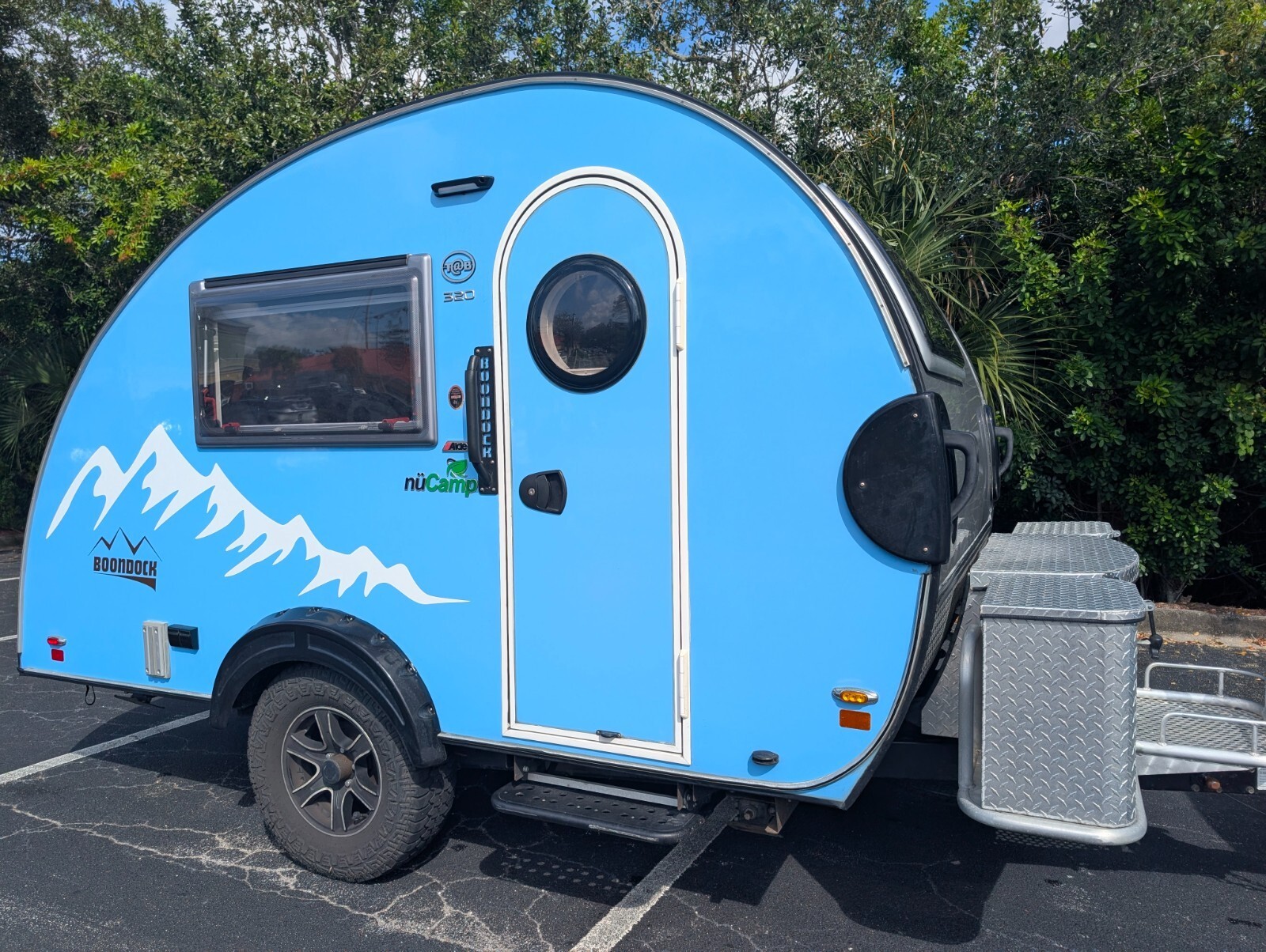 Nucamp tab 320 Clamshell Towable Camper Trailer