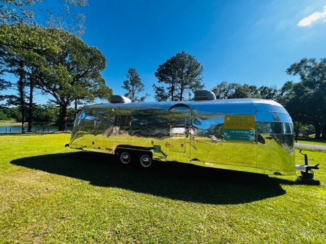 Turn Key Airbnb Ready: Fully Restored 1956 Airstream Sovereign (31’)
