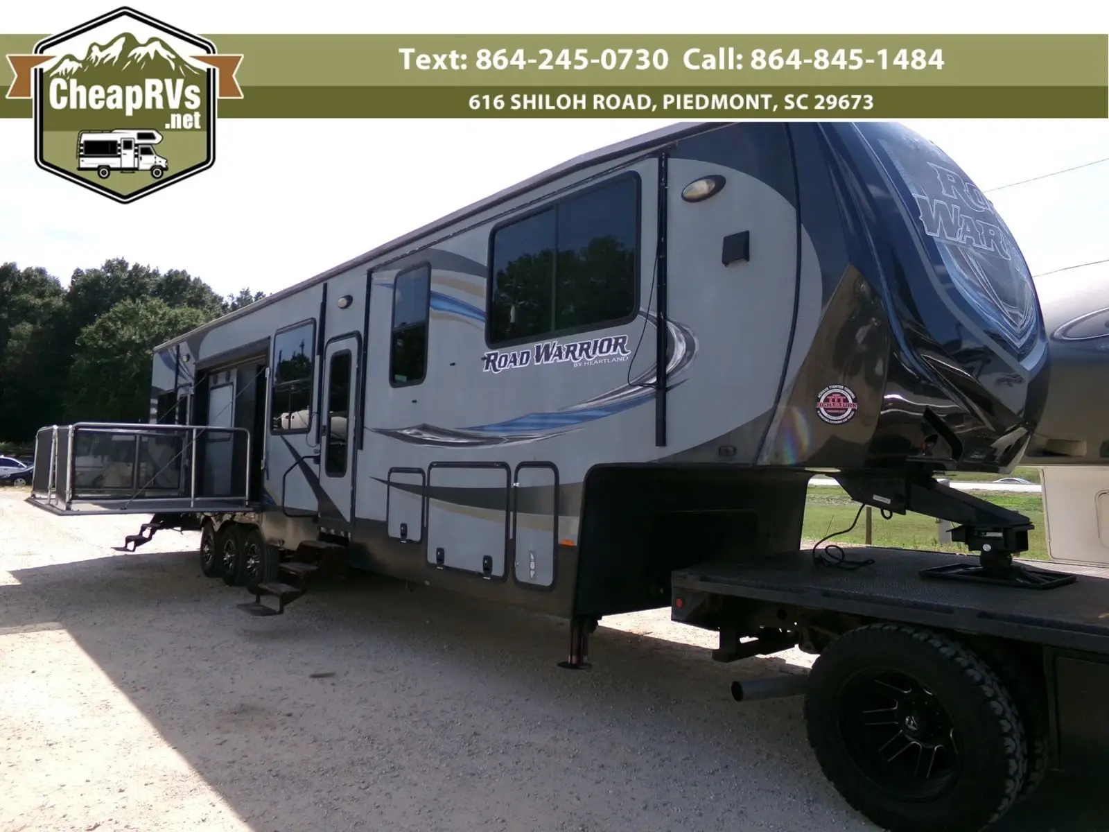 Used big toy hauler 5th wheel 3 AC Rear bedroom garage side patio no Raptor L@@K