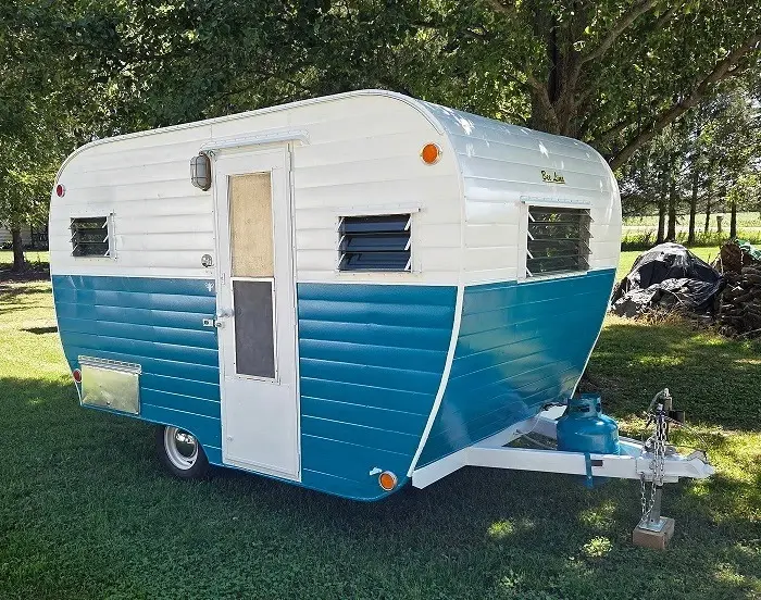 Vintage 13' Travel Trailer - 1963 Bee Line Canned Ham-Beautiful!