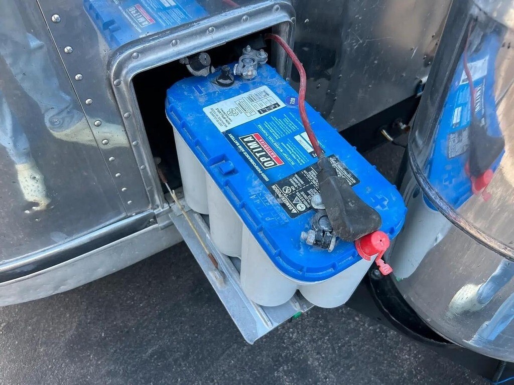 1977 Airstream Excella 500 Travel Trailer