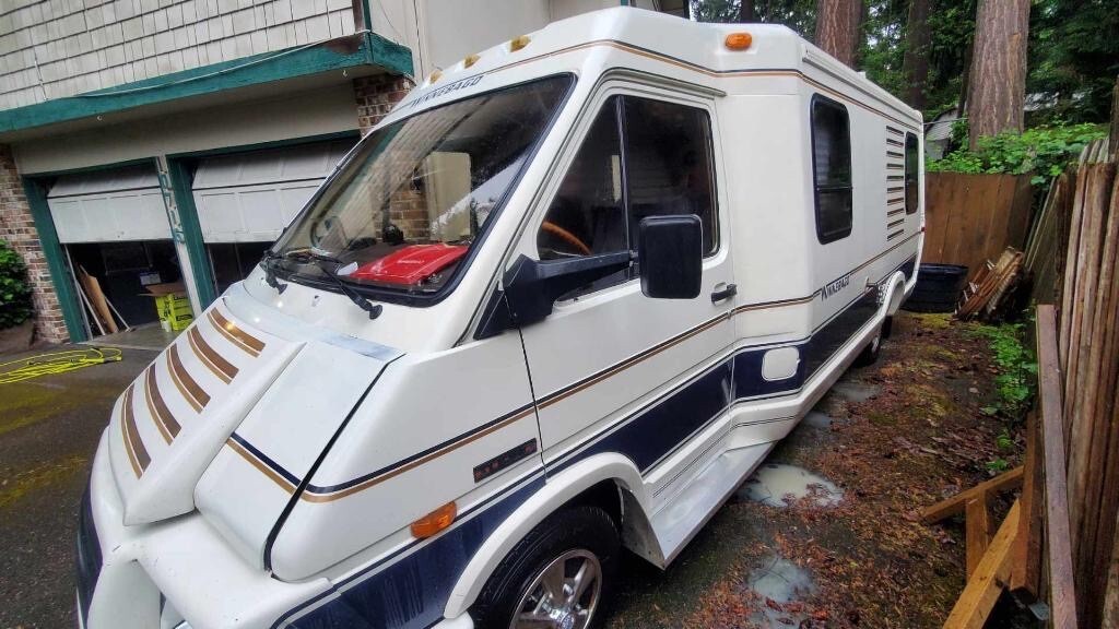 1985 Winnebago