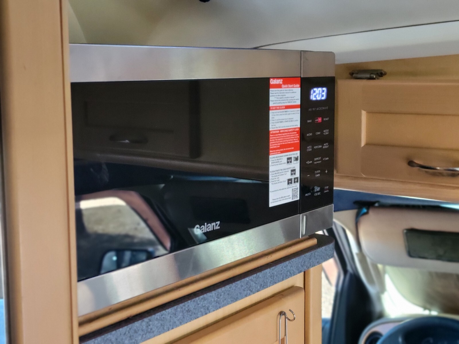 2004 Pleasure-Way class b