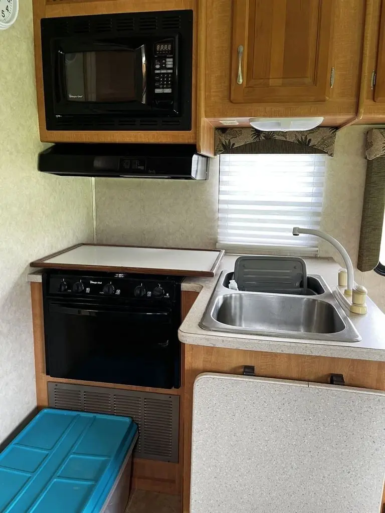 2006 Forest River Sunseeker Class C Motorhome