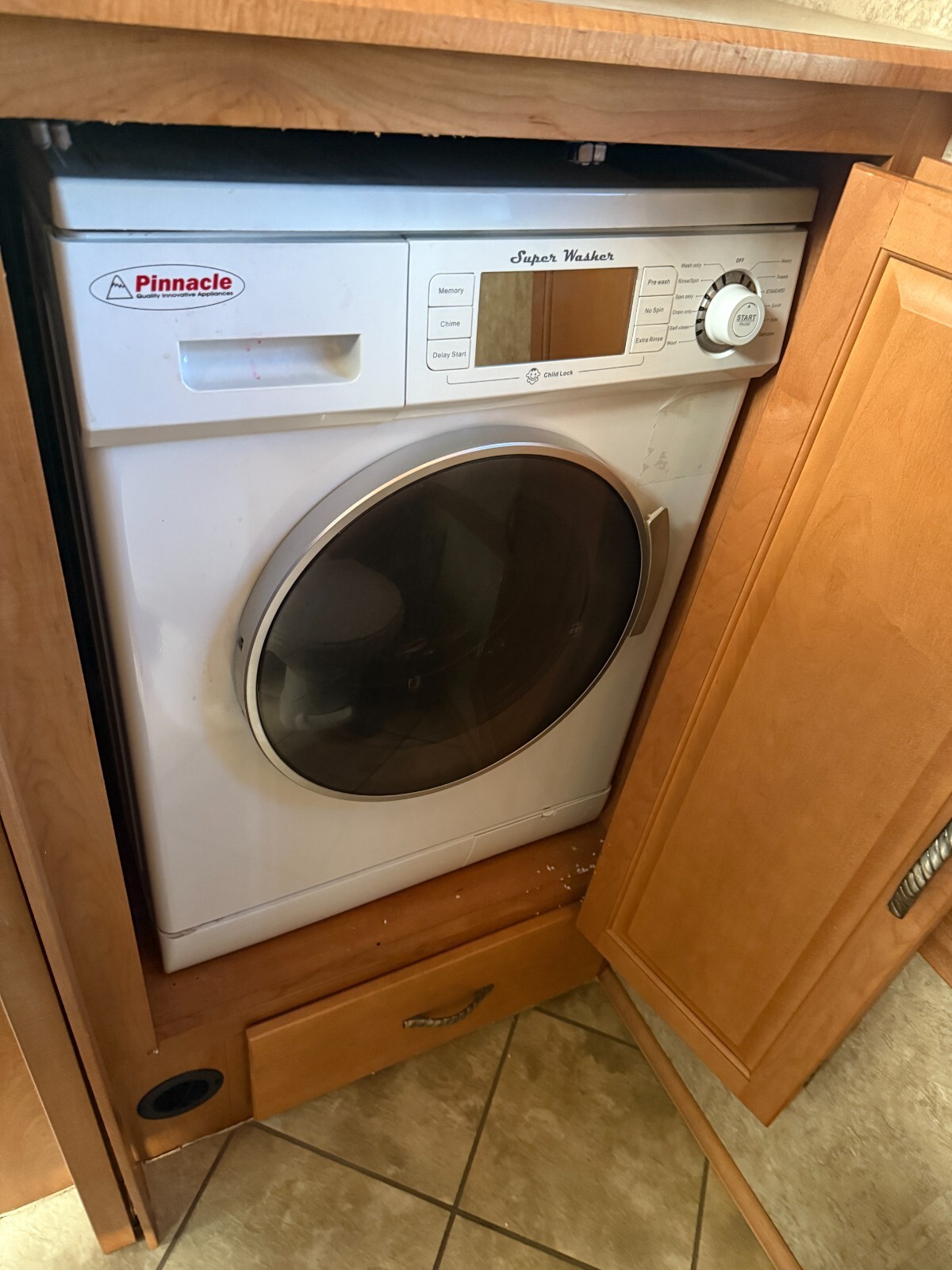 2006 Winnebago Meridian IKP-36SG