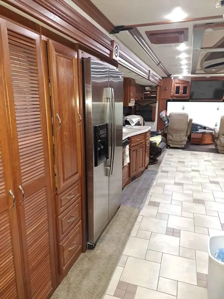 2010 American Coach American Tradition Class A Motorhome