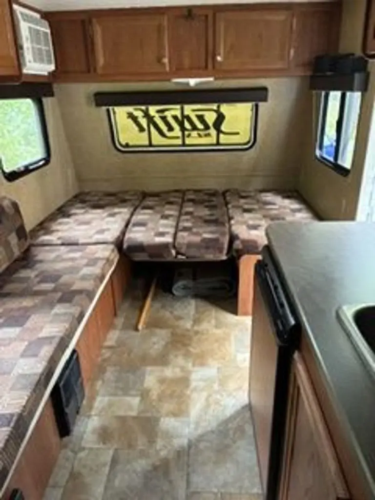 2013 Jayco Jay Flight Swift SLX Travel Trailer