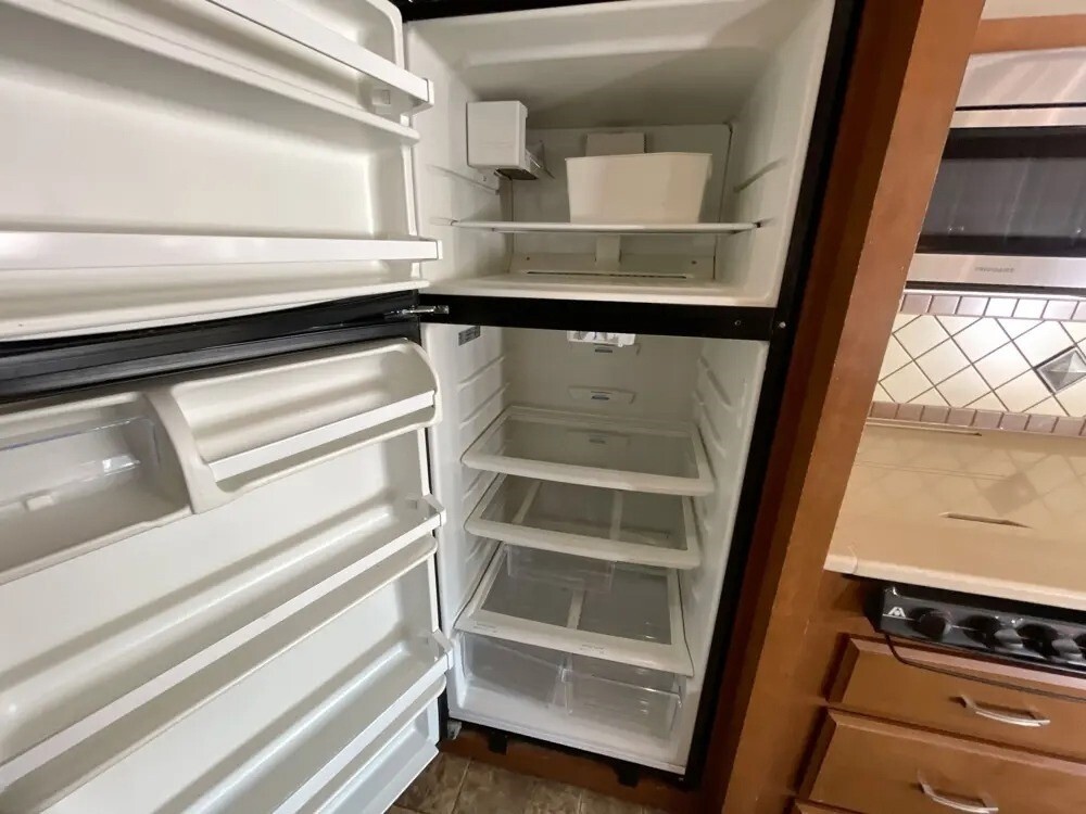 2013 Thor Motor Coach Palazzo Motorized Class A