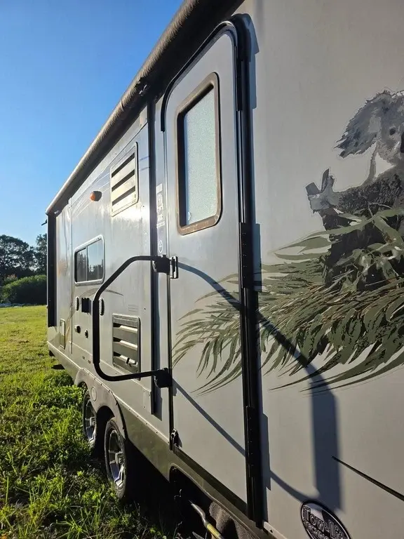 2014 Skyline Koala Travel Trailer