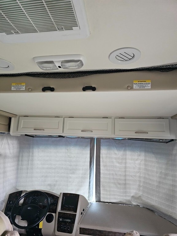 2015 Coachmen Pursuit Motorized Class A