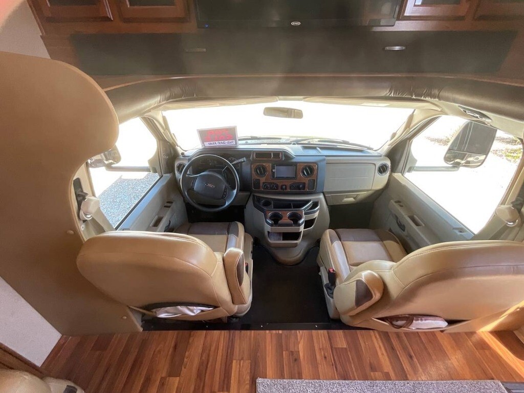 2015 Jayco Greyhawk Motorized Class C