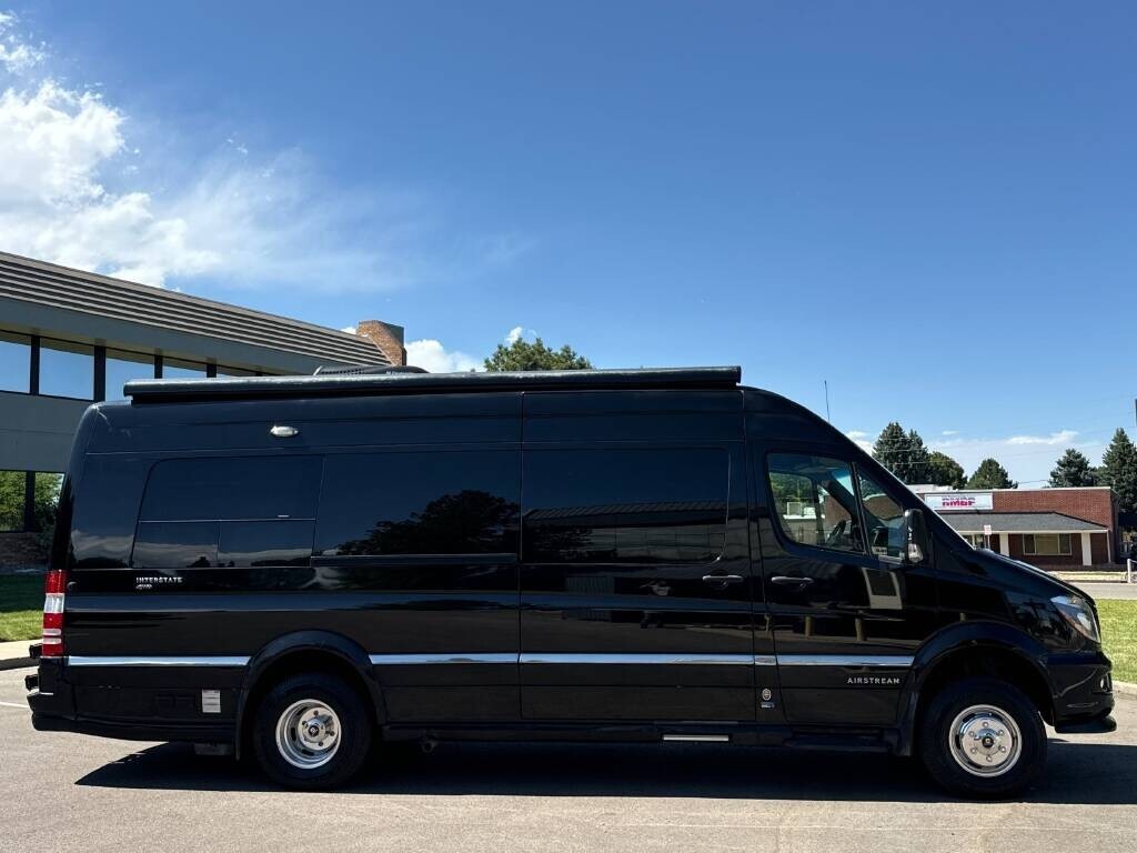 2016 Airstream INTERSTATE GRAND TOUR EXT