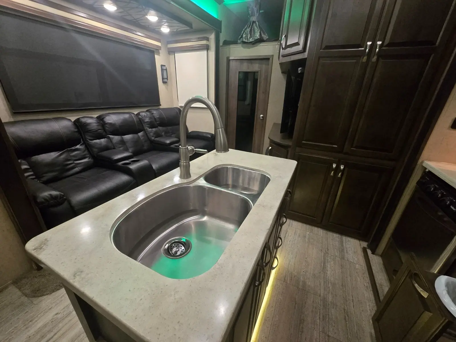 2016 KZ 4013TK Toy Hauler