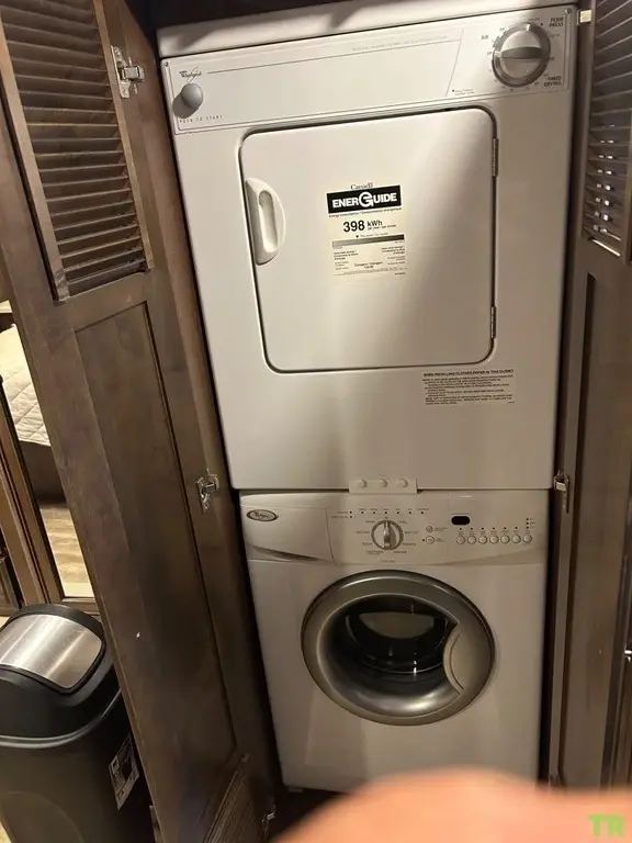 2017 Thor Motor Coach Palazzo Motorized Class A