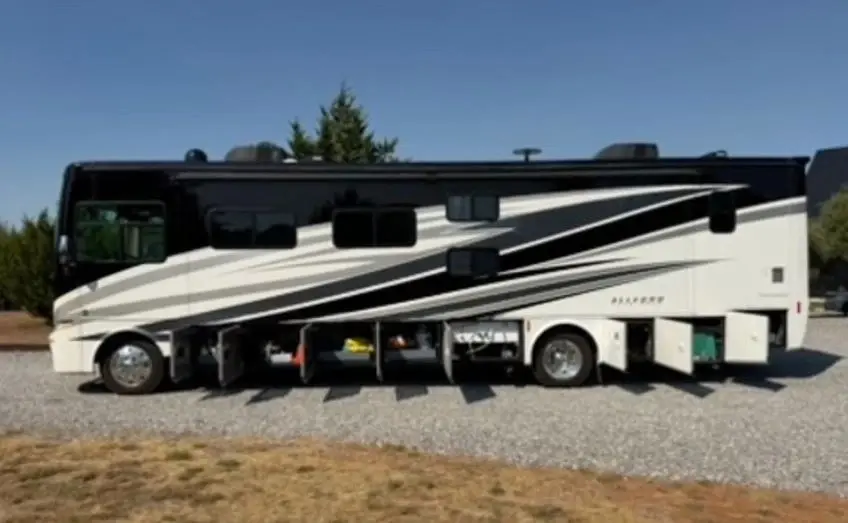 2017 Tiffin Motorhomes Allegro Motorized Class A