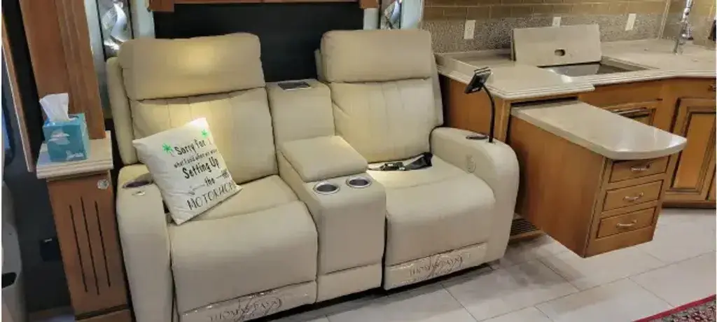 2017 Tiffin Motorhomes Phaeton Class A Motorhome