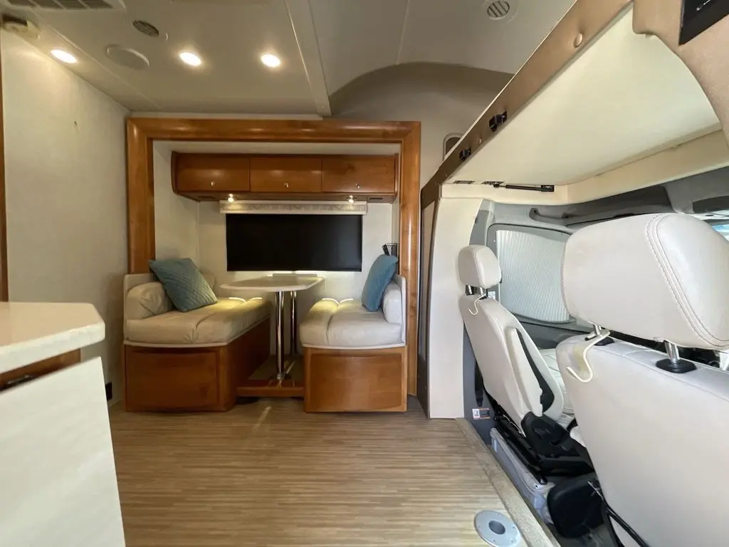 2017 Tiffin Motorhomes Wayfarer