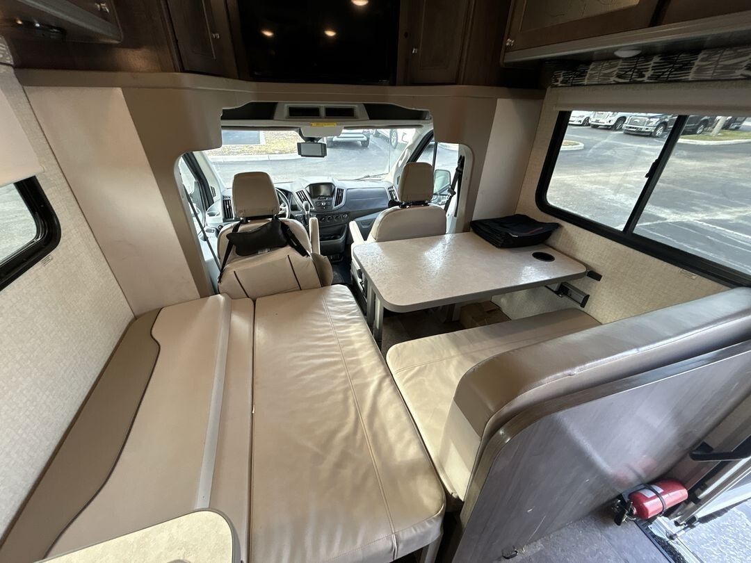 2017 Winnebago Fuse