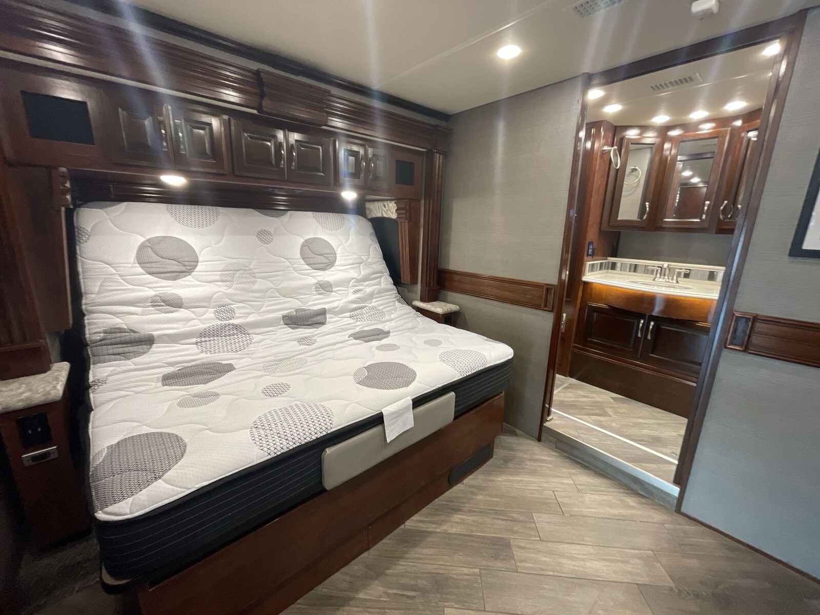 2018 Fleetwood Discovery