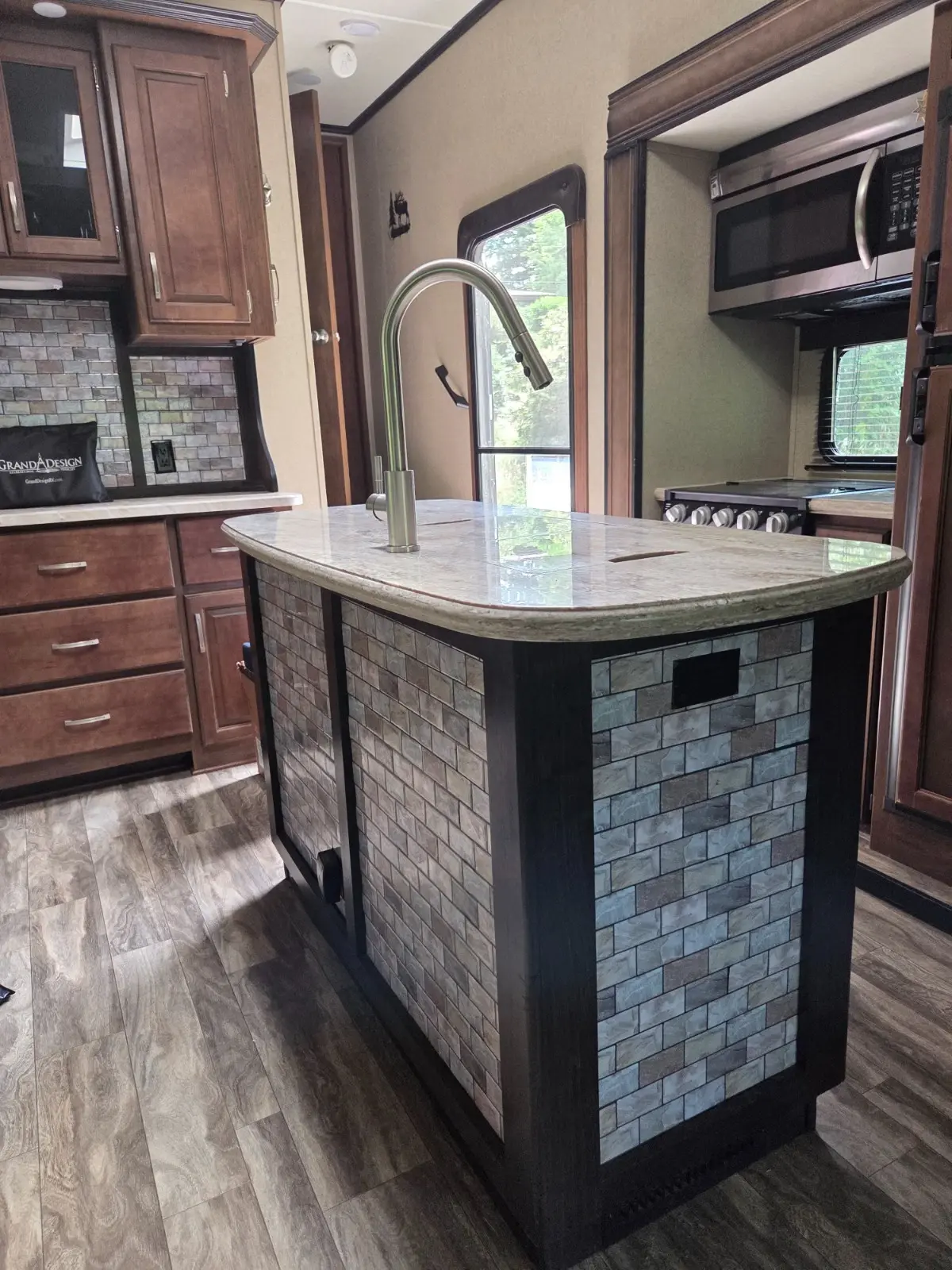 2018 Grand Design Reflection 29RS