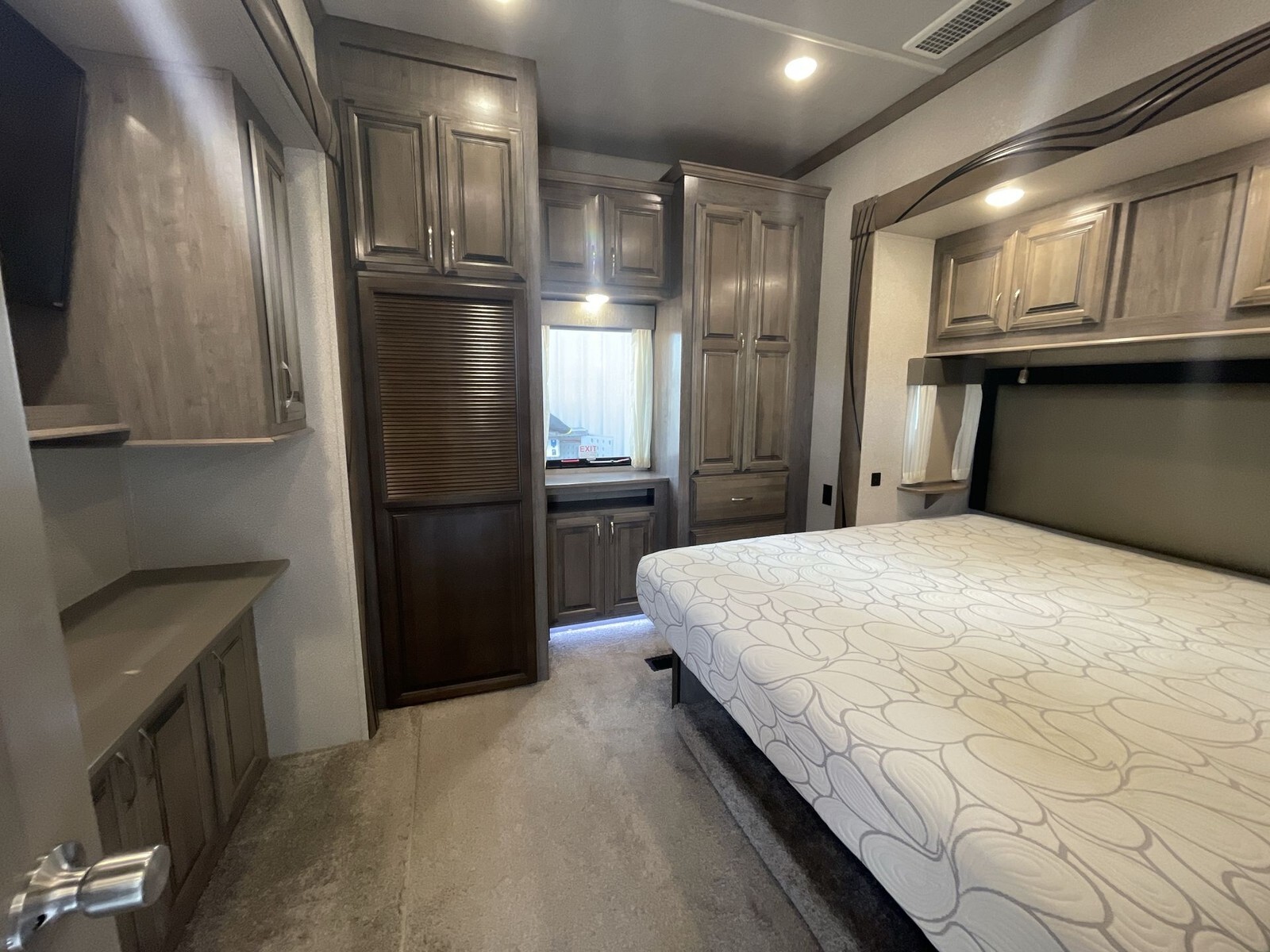 2019 Forest River Cedar Creek Champagne