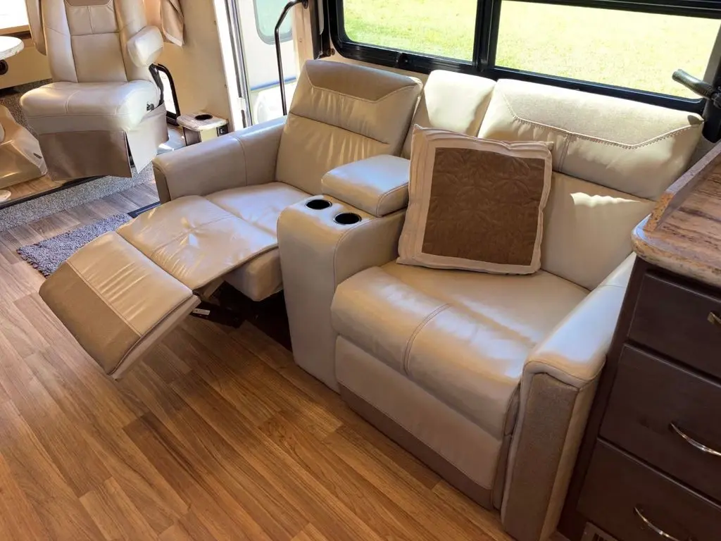 2019 Thor Motor Coach A.C.E. Class A Motorhome