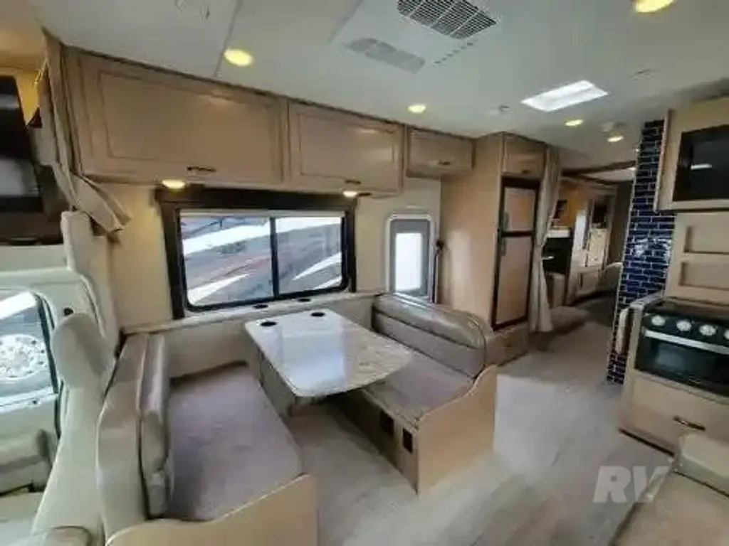 2019 Thor Motor Coach Daybreak Class C Motorhome