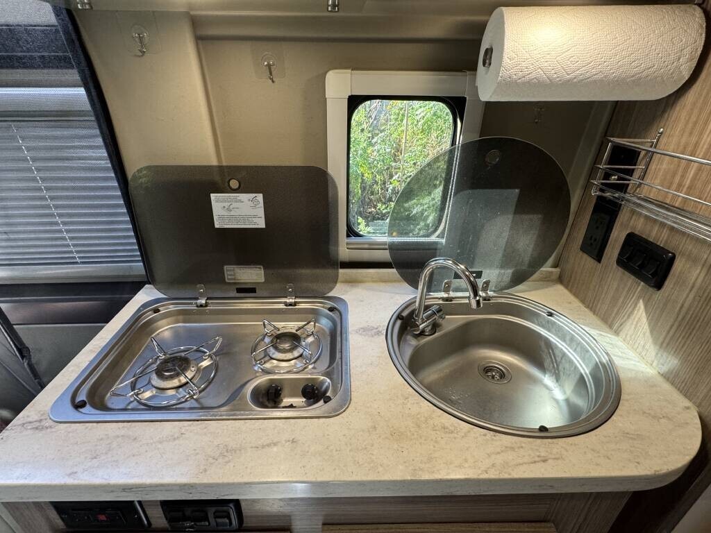 2019 Winnebago TRAVATO 59G