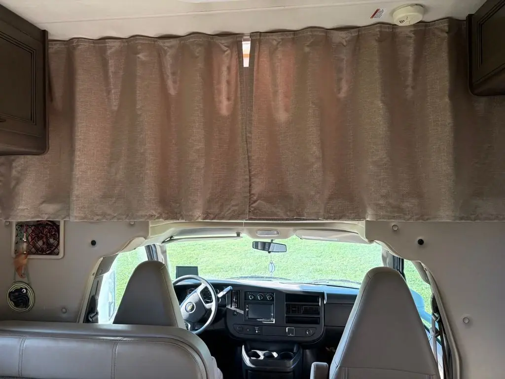 2021 Thor Motor Coach Freedom Elite Class C Motorhome