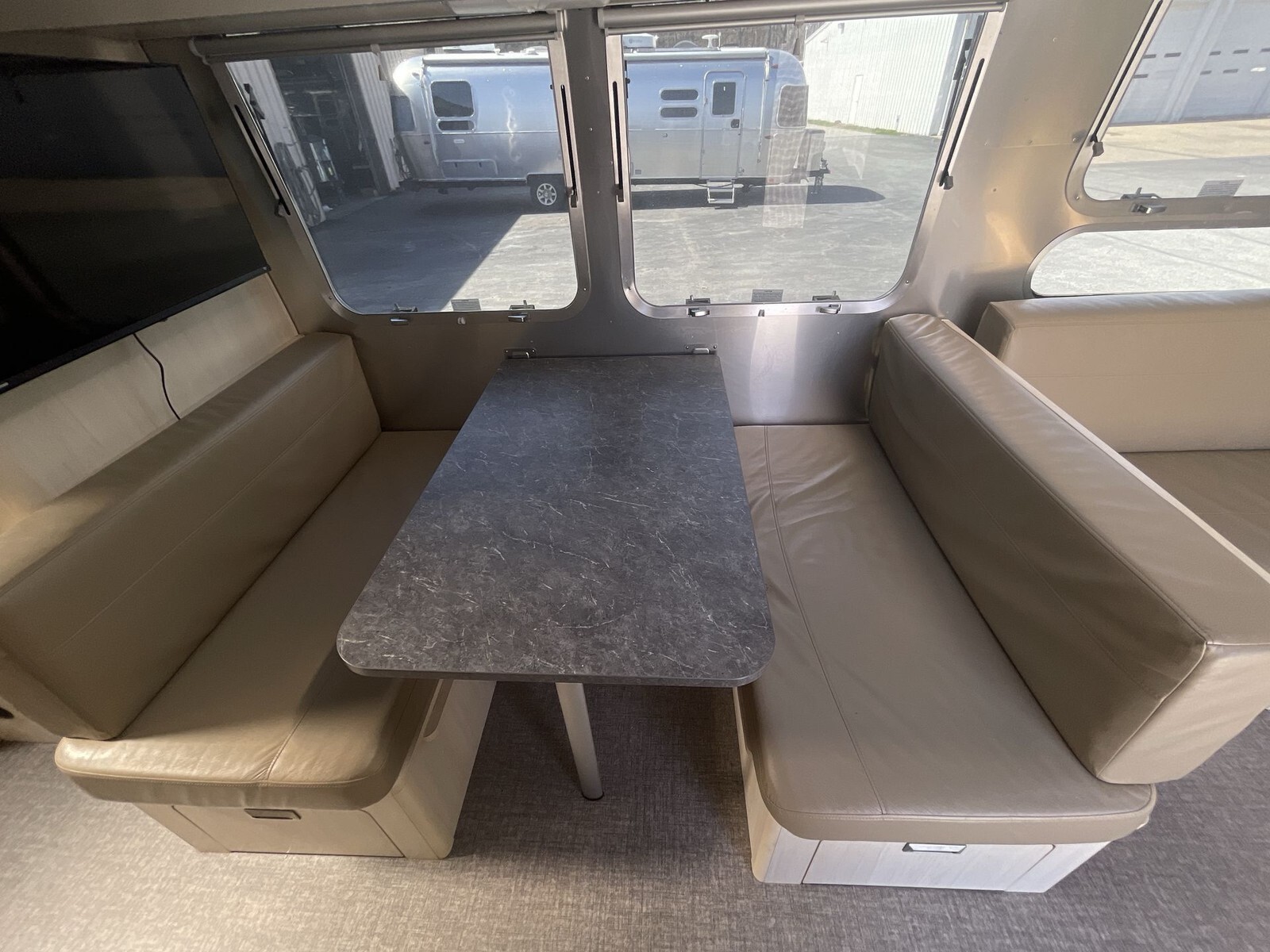 2022 Airstream Flying Cloud