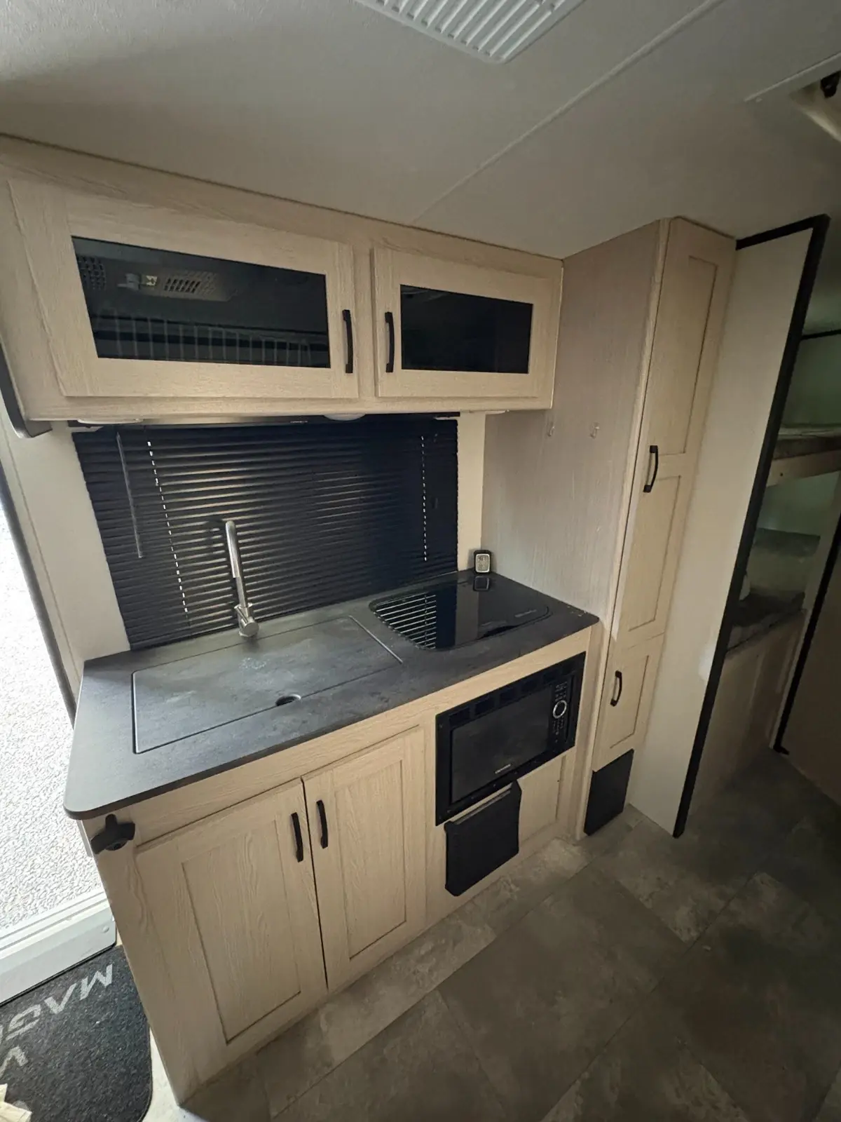 2022 Coachmen Apex Nano Off Grid